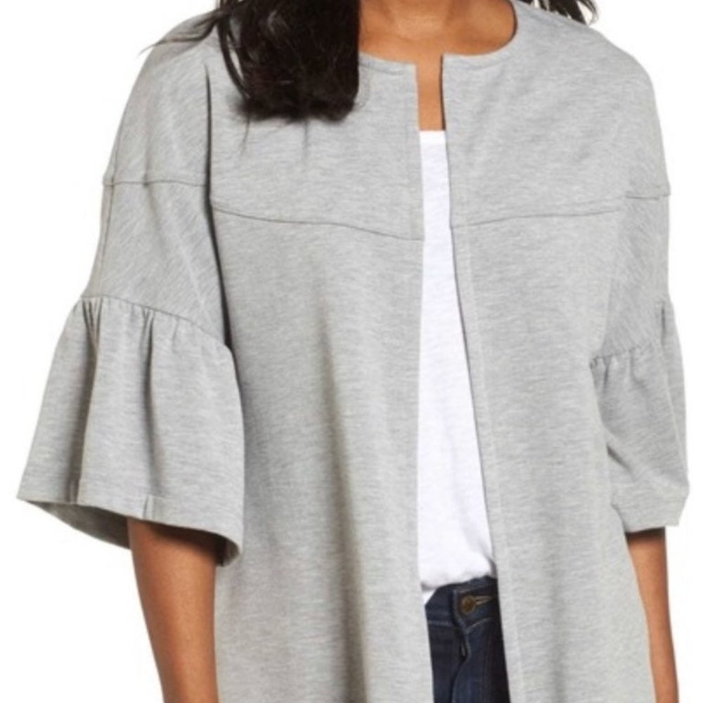 💍 Pleione Gray French Terry Ruffle Sleeve Medium